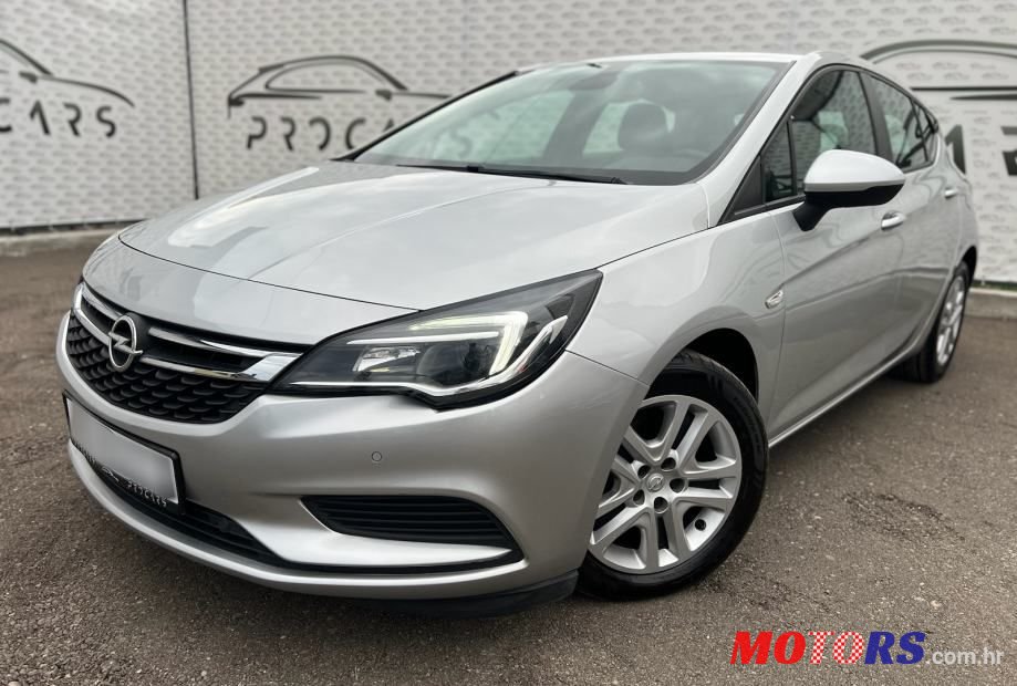 2017' Opel Astra 1.6 Cdti photo #2