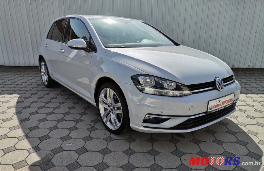2017' Volkswagen Golf 7 1,6 Tdi photo #1