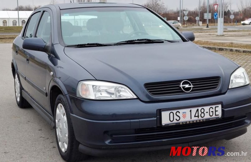 2006' Opel Astra 1,4 16V photo #6