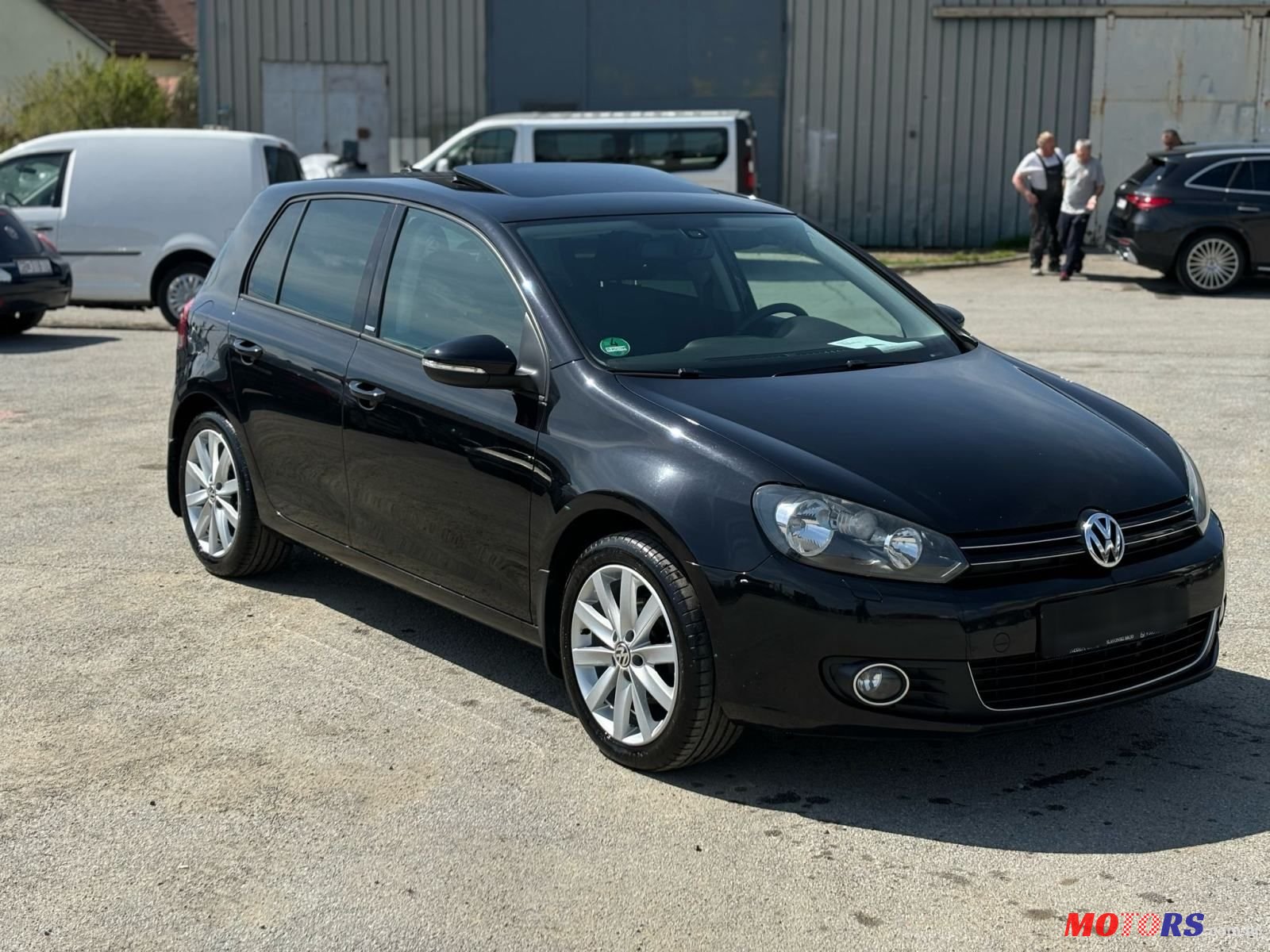 2011' Volkswagen Golf V 1,6 Tdi photo #2