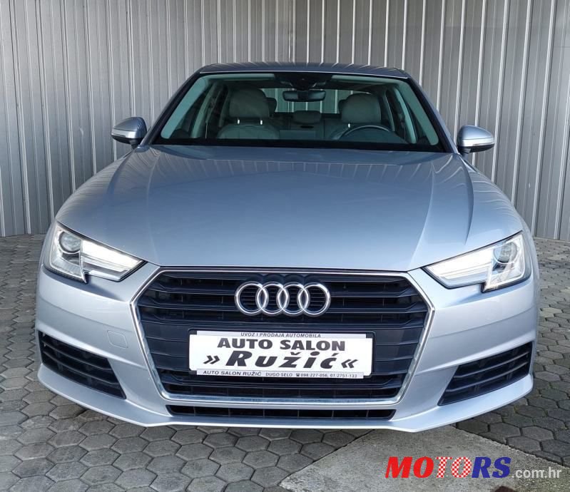 2016' Audi A4 Sport photo #2