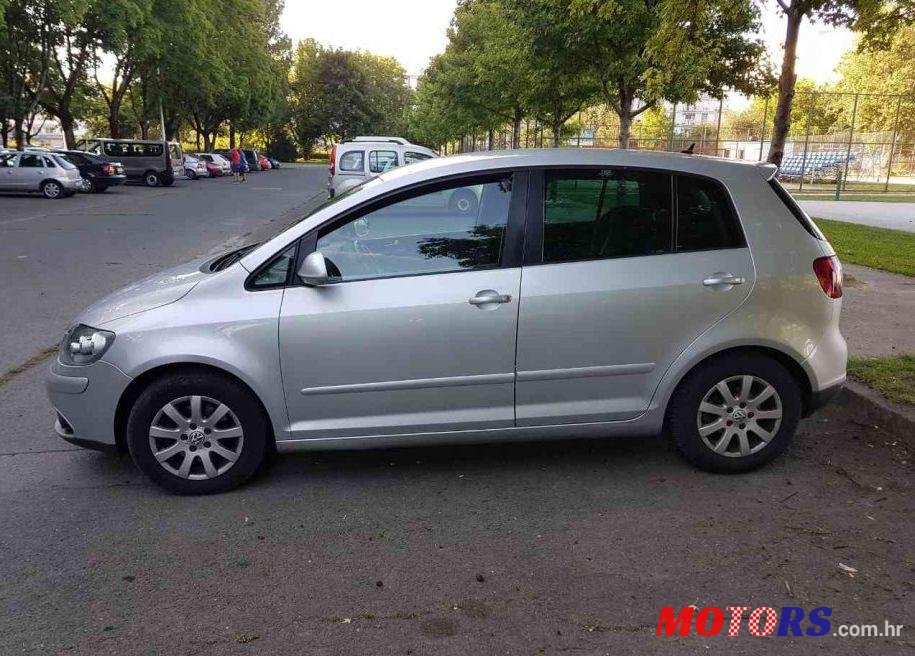 2005' Volkswagen Golf Plus 1,9 Tdi photo #2