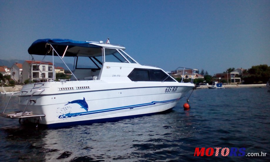 1993' Bayliner 2452 photo #1
