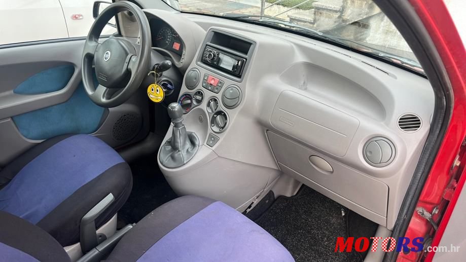 2005' Fiat Panda 1,2 photo #5