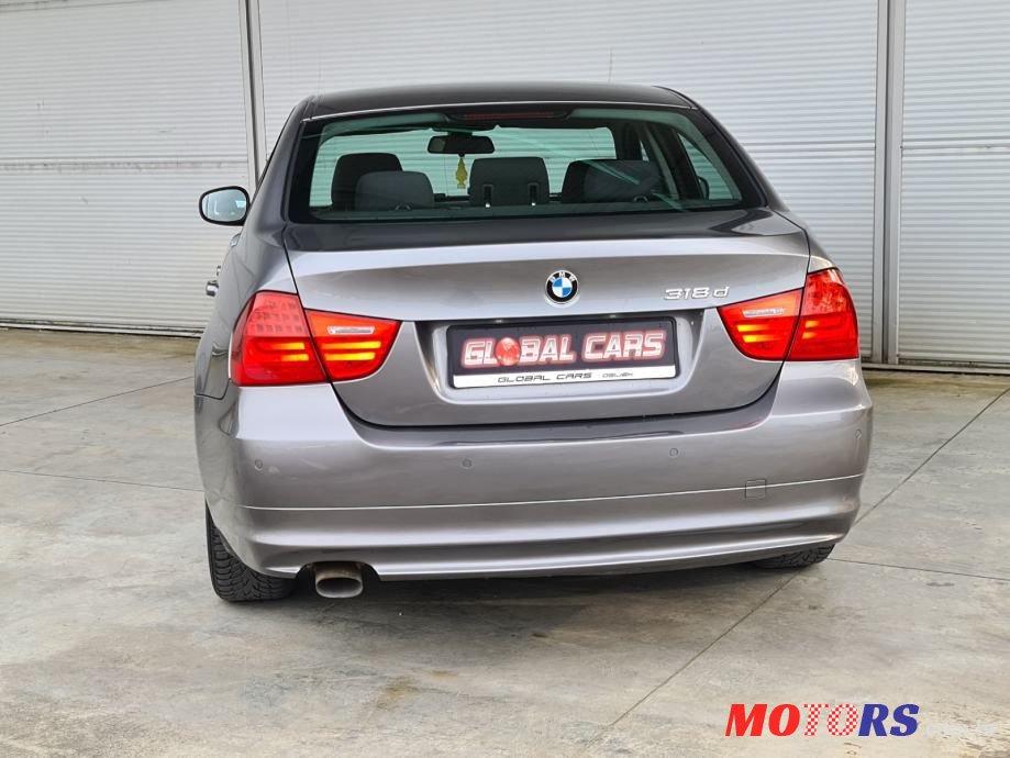 2010' BMW Serija 3 318D Sport photo #6