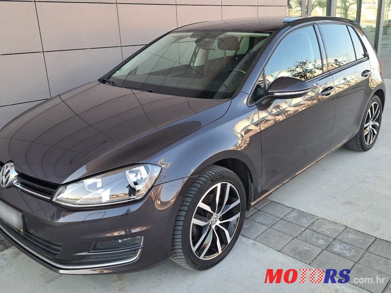 2015' Volkswagen Golf VII 1,6 Tdi photo #2