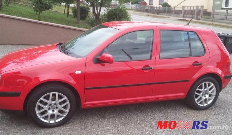 2003' Volkswagen Golf IV 1,9 Tdi photo #2