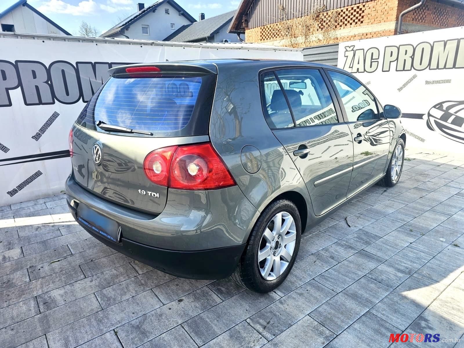 2004' Volkswagen Golf V 1,9 Tdi photo #5