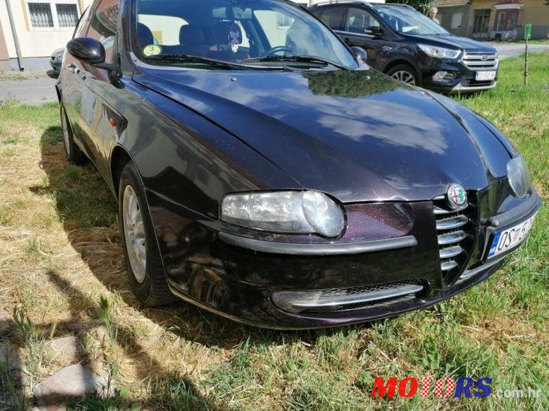 2002' Alfa Romeo 147 1,9 Jtd photo #1