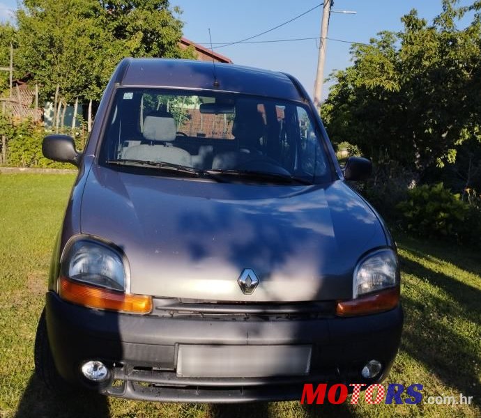 2002' Renault Kangoo 1,4 photo #1