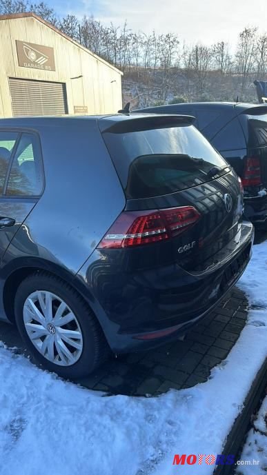 2016' Volkswagen Golf 7 1,6 Tdi photo #2
