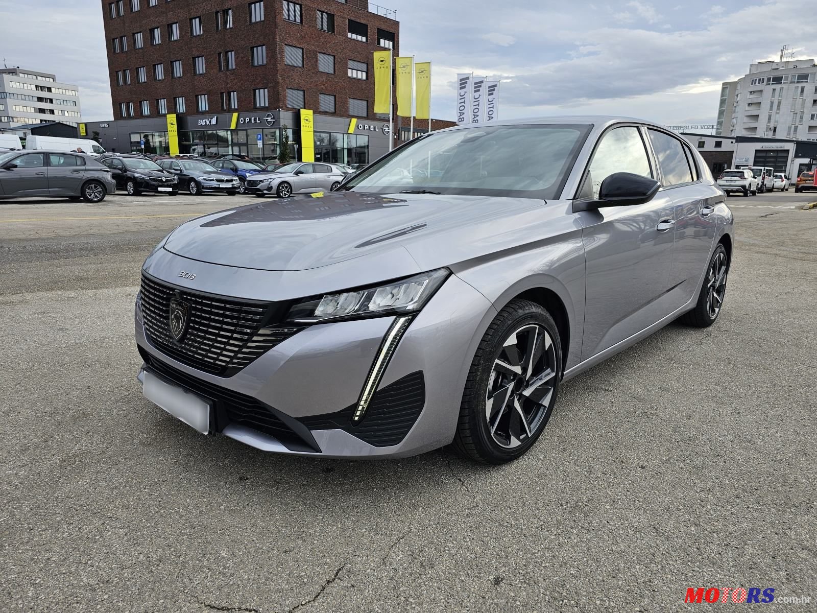 2024' Peugeot 308 1,2 photo #1