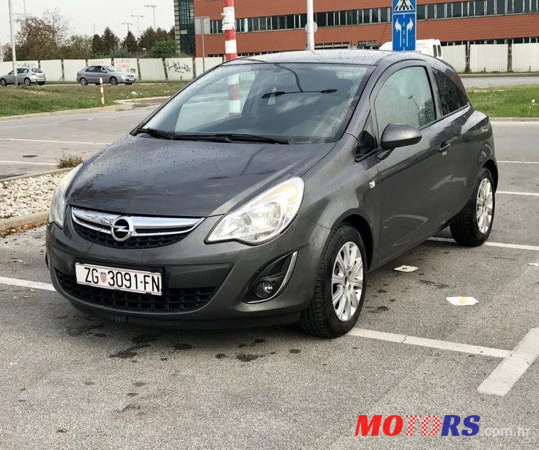 2012' Opel Corsa 1,3 Cdti photo #1