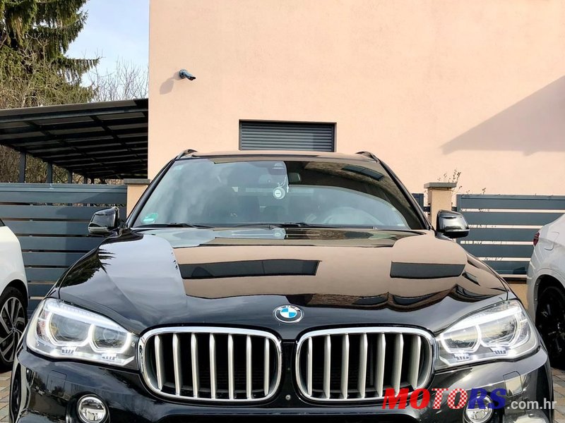 2015' BMW X5 40D photo #1