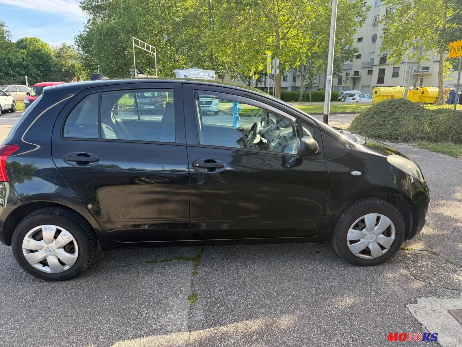 2008' Toyota Yaris 1,0 Vvt-I photo #2