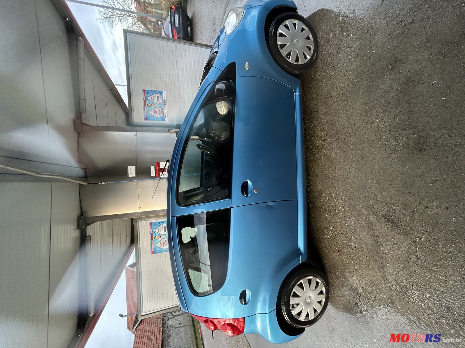 2006' Peugeot 107 photo #6