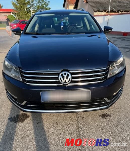 2014' Volkswagen Passat Variant photo #1