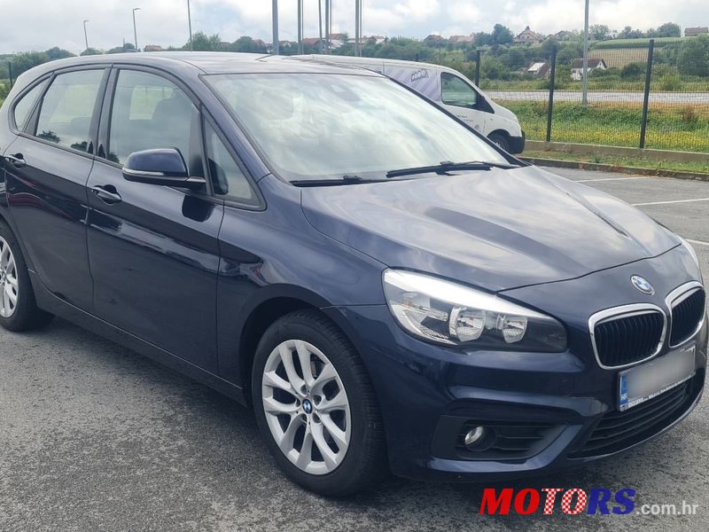 2017' BMW Serija 2 216D photo #4
