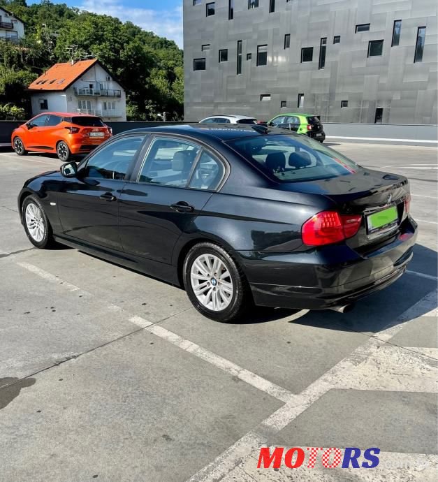 2010' BMW Serija 3 320D photo #5