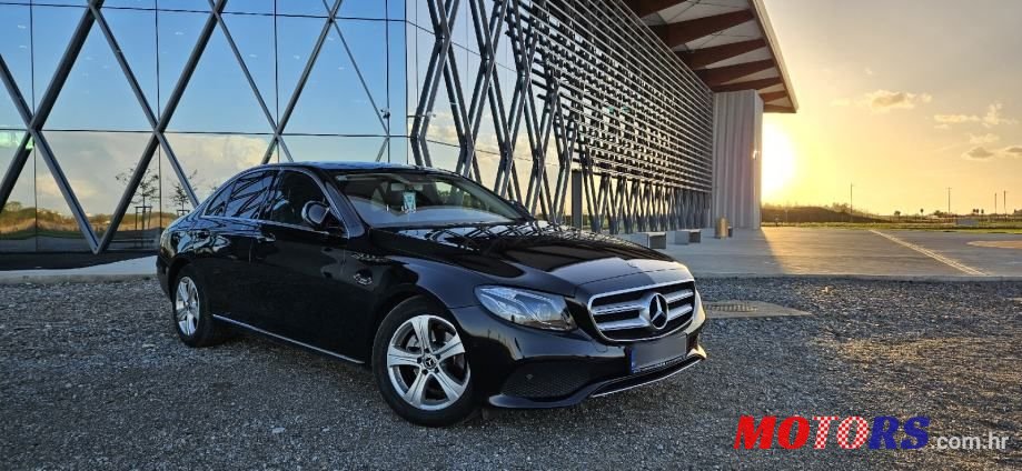 2017' Mercedes-Benz E-Klasa 220 D photo #1