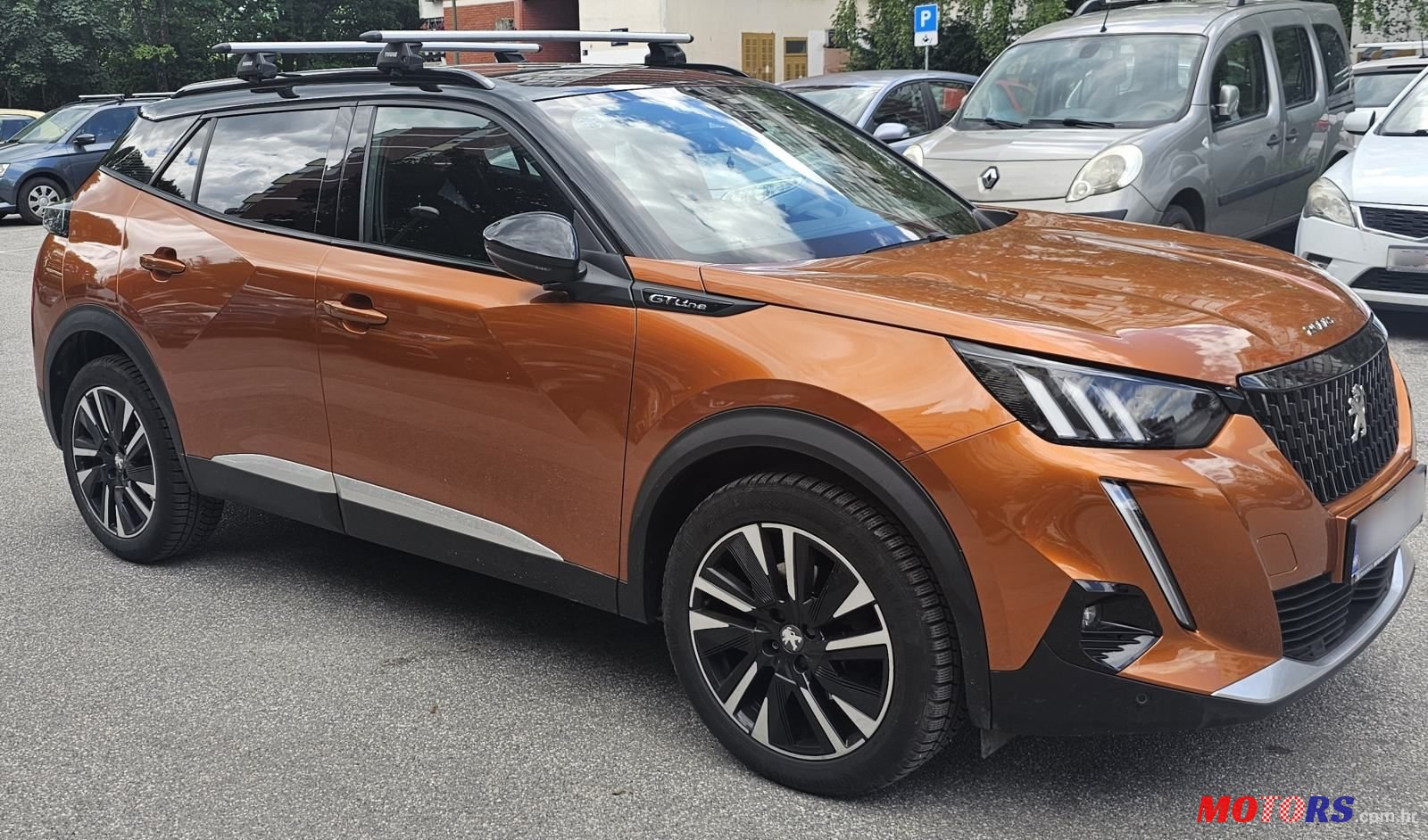 2020' Peugeot 2008 1,5 Bluehdi photo #3