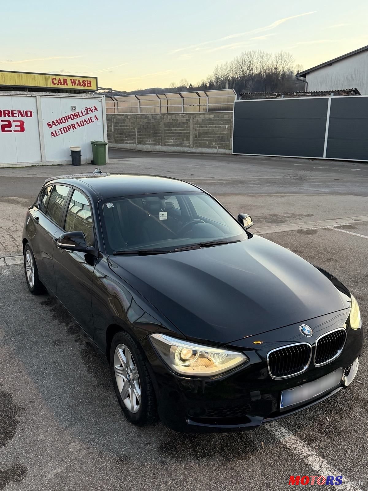 2013' BMW Serija 1 116D photo #1