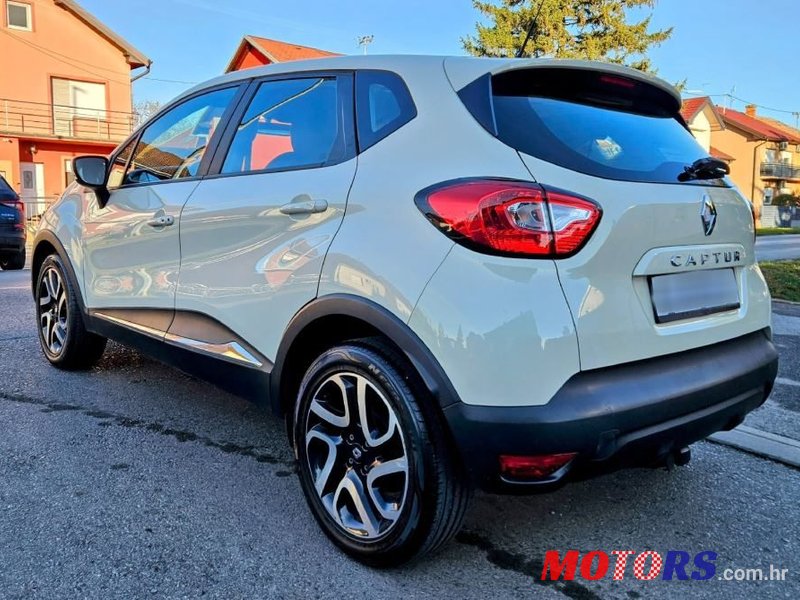 2014' Renault Captur Dci 90 photo #3