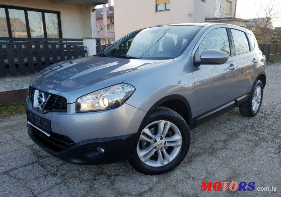 2010' Nissan Qashqai 1,5 Dci photo #1