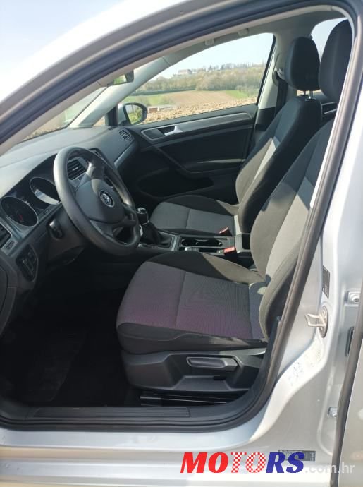 2016' Volkswagen Golf 7 1,6 Tdi photo #6