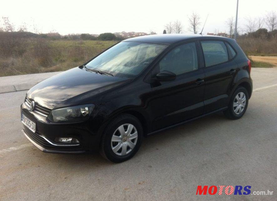 2015' Volkswagen Polo 1,0 photo #2