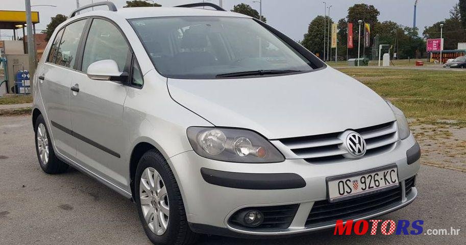 2007' Volkswagen Golf V 1,9 Tdi photo #1