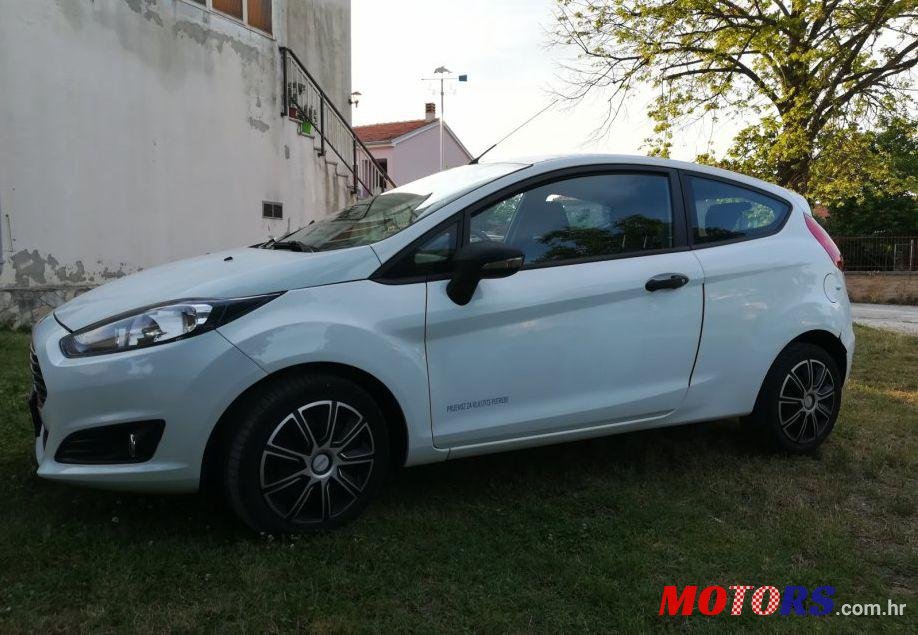2013' Ford Fiesta 1,4 photo #1