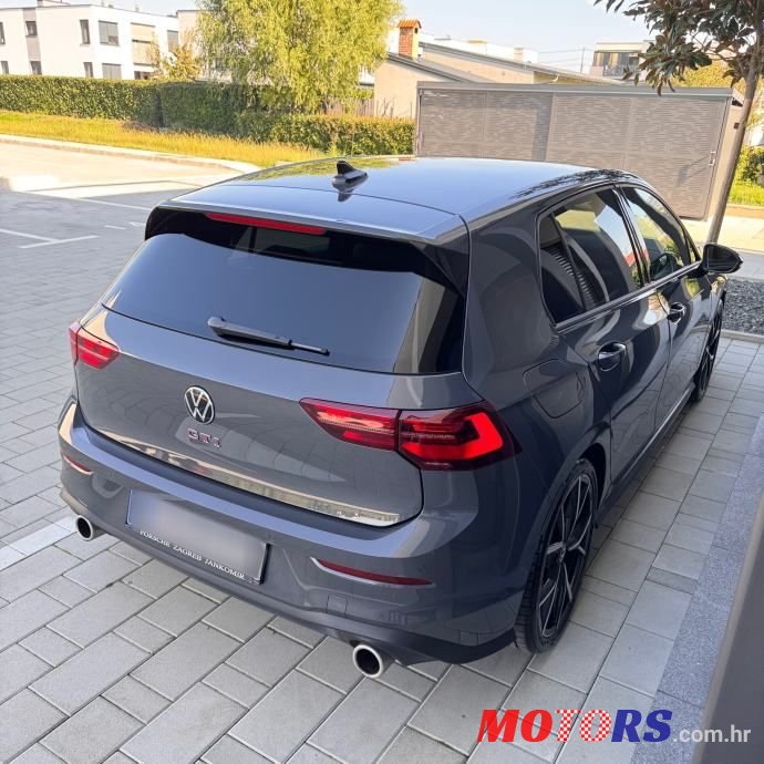 2023' Volkswagen Golf VIII 2,0 Tsi photo #5