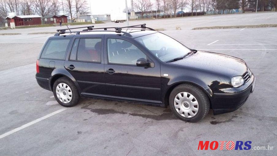 2001' Volkswagen Golf Iv Variant 1,9 Tdi photo #2