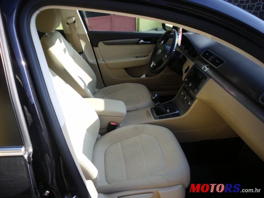 2013' Volkswagen Passat 1,6 Tdi photo #3