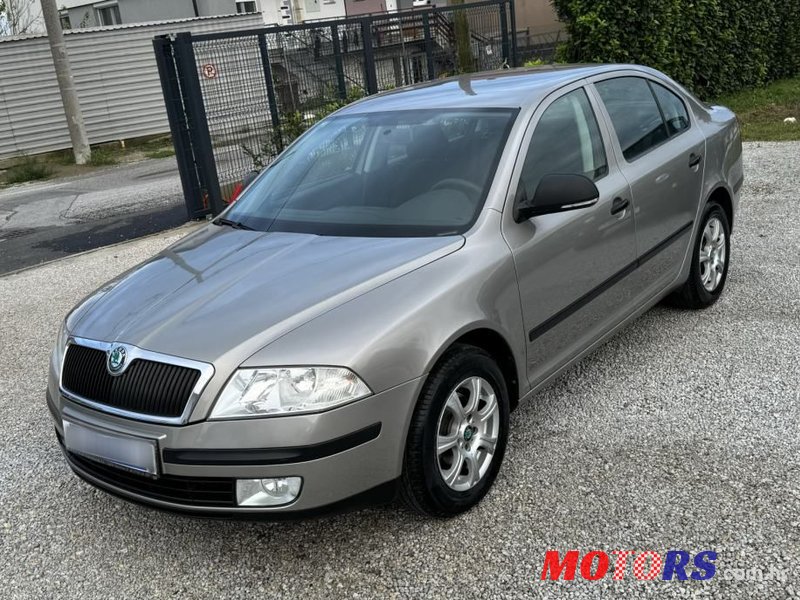 2011' Skoda Octavia 1,6 photo #1