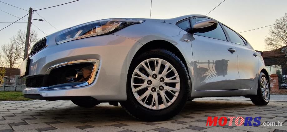 2016' Kia Ceed 1,4 Lx Eco photo #2