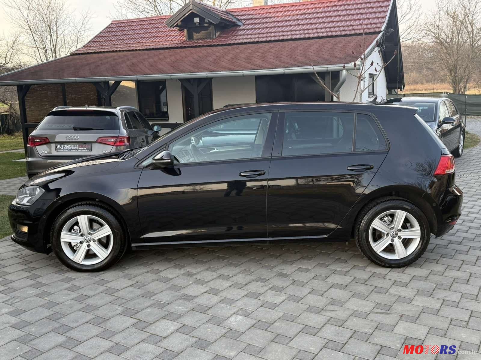 2013' Volkswagen Golf VII 1,6 Tdi Bmt photo #3