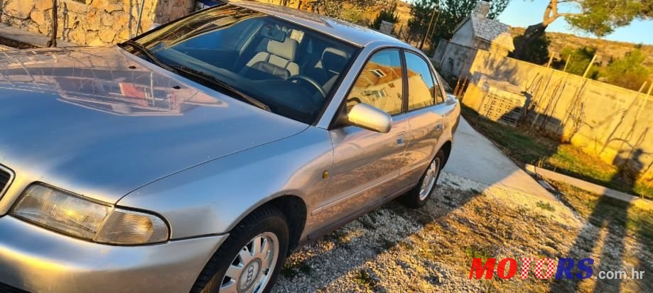 1998' Audi A4 Cool 1,9 Tdi photo #4