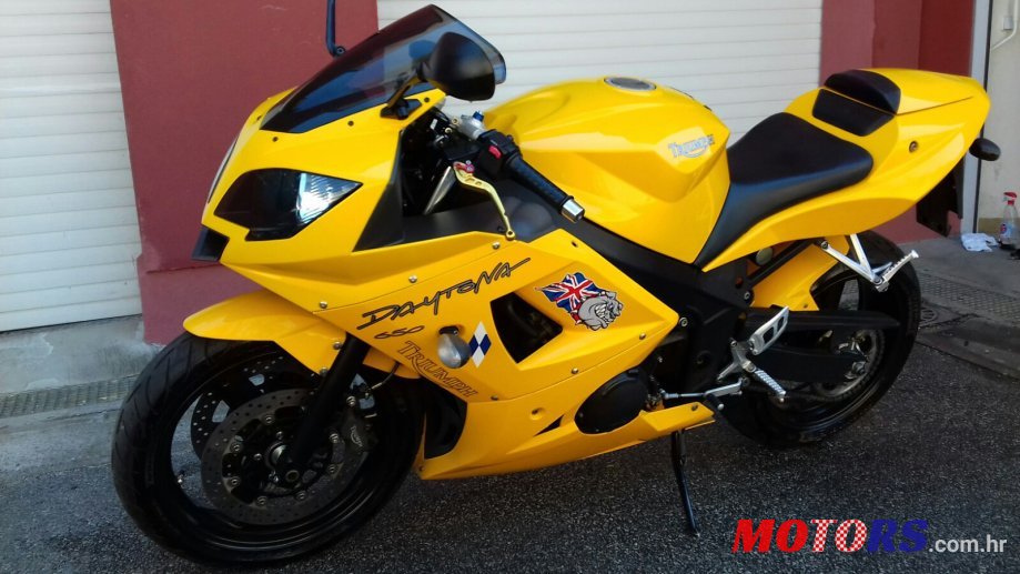 2005' Triumph Daytona photo #1