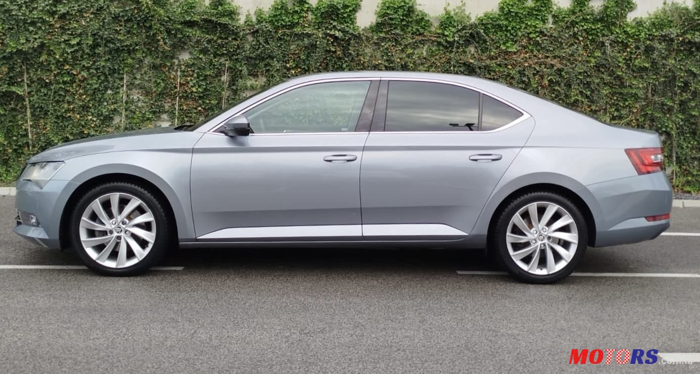 2016' Skoda Superb 2,0 Tdi photo #2