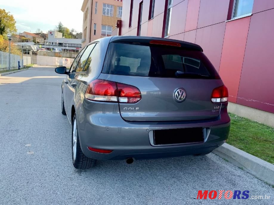 2010' Volkswagen Golf 6 1,6 Tdi photo #3