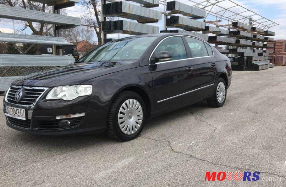 2005' Volkswagen Passat 2,0 Tdi photo #1