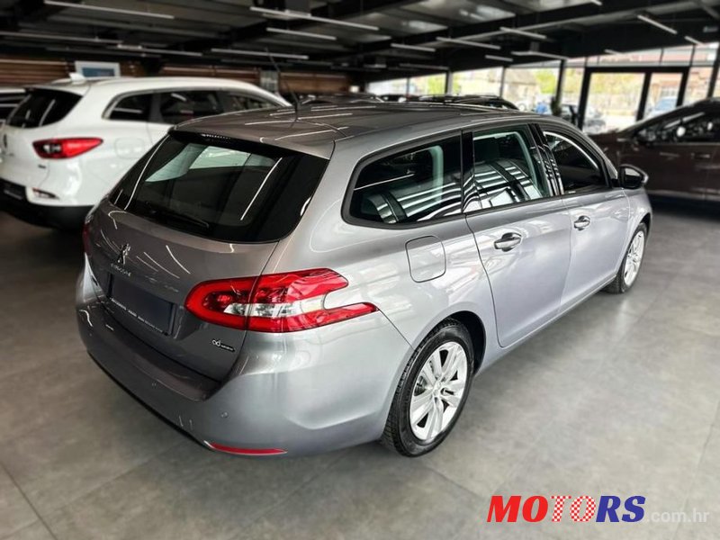 2018' Peugeot 308 Sw photo #6