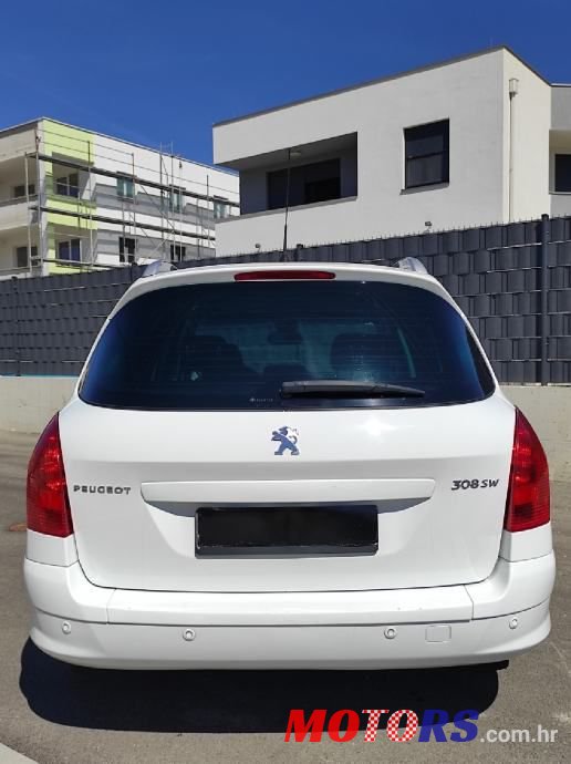 2014' Peugeot 308 Sw photo #5