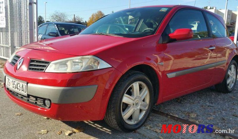 2004' Renault Megane 1,4 16V photo #2