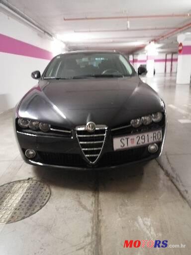 2008' Alfa Romeo 159 photo #2