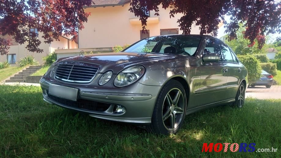 2005' Mercedes-Benz E-Klasa 320 Cdi photo #1