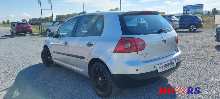 2004' Volkswagen Golf 5 1,9 Tdi photo #5