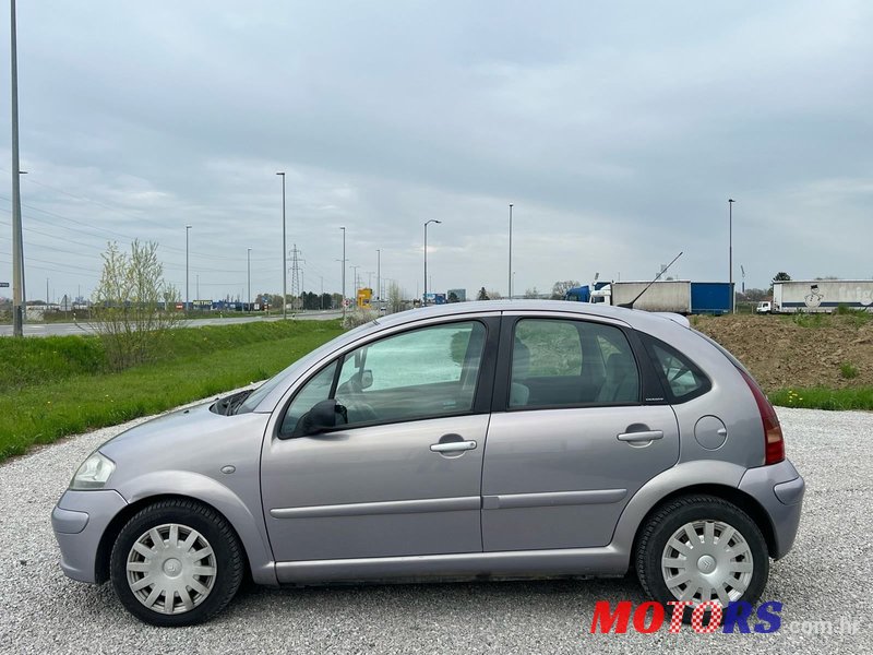 2004' Citroen C3 1,4 Hdi photo #5